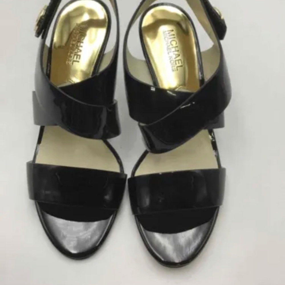 Michael Kors Patent Leather Heels Black/Gold- Size 8M